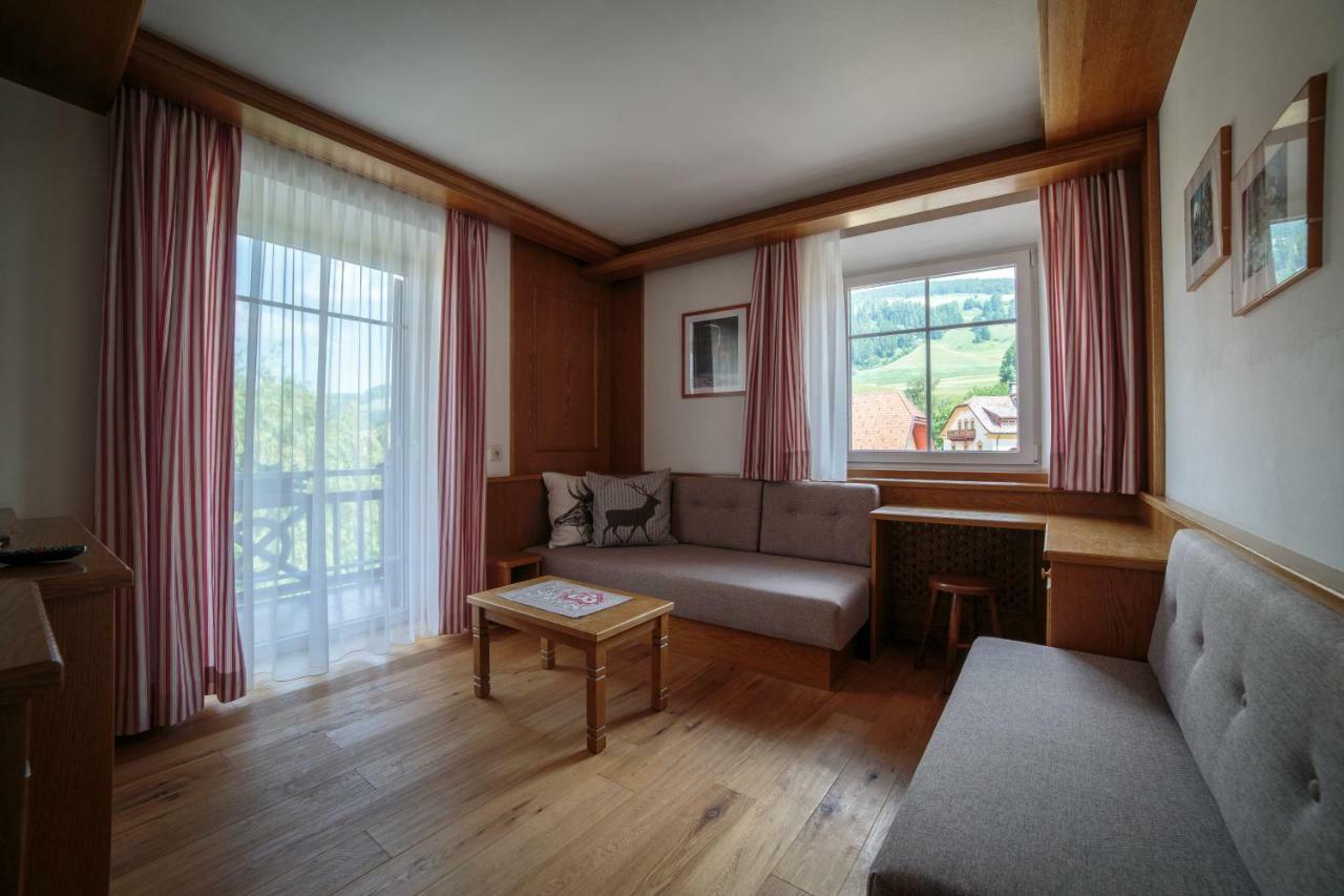 Sapelza Appartementhaus 多比亚科 外观 照片